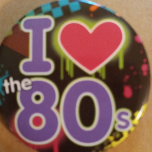 Vintage 80's,Very Sexy,Pretty Pink,Knit,Crop Top with Floral Button Detail💕 - Picture 12 of 12